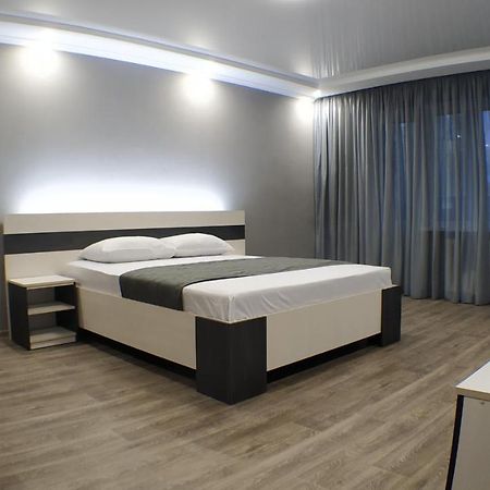 Двухкомнатный Люкс Центр Металлургов 19 Kr Apartments Kryvyi Rih Exterior photo
