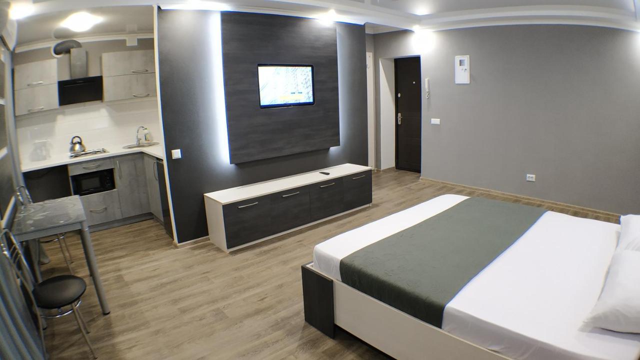 Двухкомнатный Люкс Центр Металлургов 19 Kr Apartments Kryvyi Rih Exterior photo